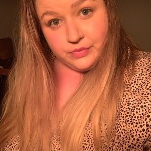 Meet your Posher, Karla